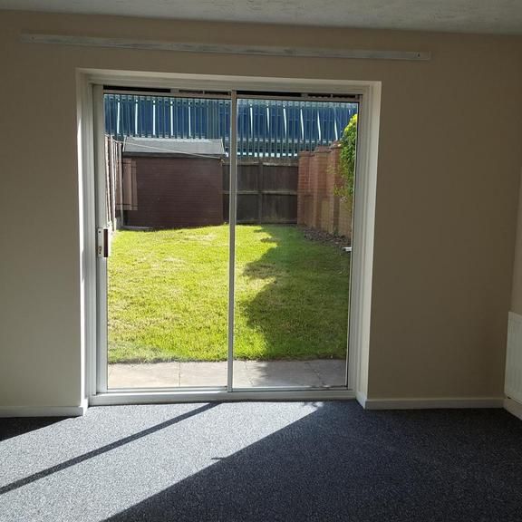 2 bedroom end of terrace house to rent - Photo 1