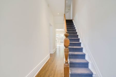 For Lease - 37 Birch Avenue, Toronto, Ontario - Photo 4