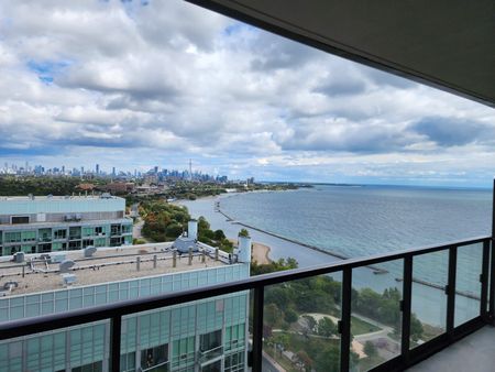 For Lease - 1926 Lakeshore Boulevard, Toronto, Ontario - Photo 4