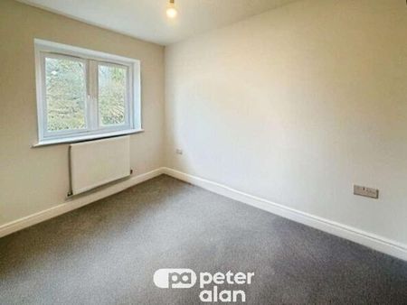 Bryn Meurig, Llanharry, Pontyclun, CF72 - Photo 3