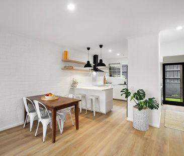 MODERN HOME - Photo 1
