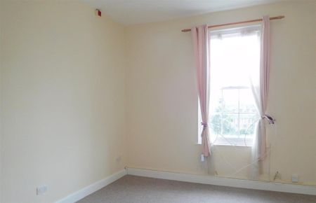 Magdalen Street, Exeter - Photo 5