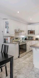 grand logement bas de duplex - Ahuntsic - Photo 3