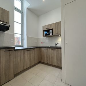 Location Appartement 2 pièces 37m² SECLIN 59113 - Photo 2