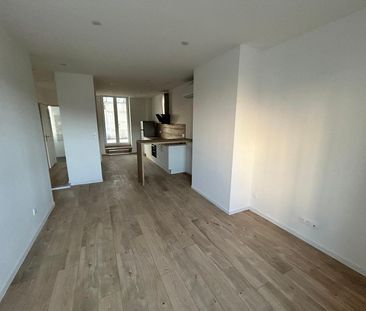 Location Appartement 2 pièces 51m² ST CHAMOND 42400 - Photo 1
