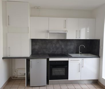 Location Appartement 2 pièces 52m² POITIERS 86000 - Photo 4