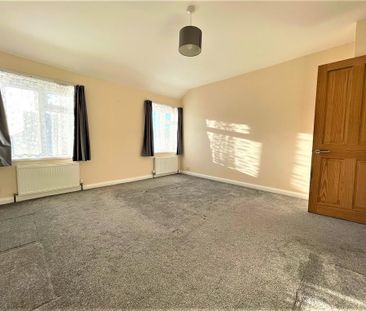 4 bedroom terraced house to rent - Photo 5