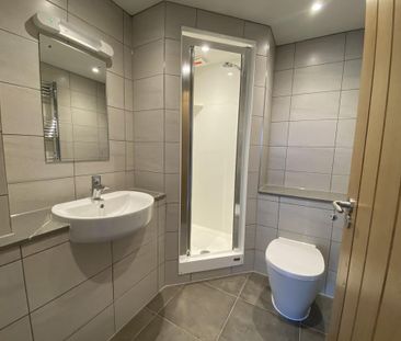 2 bedroom apartment to rent - Photo 6