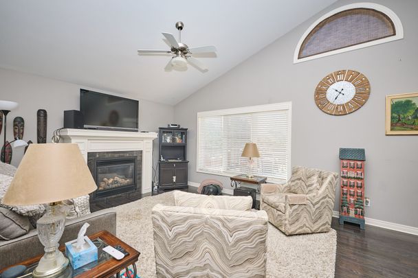 For Lease - 450 Classic Avenue, Welland, Ontario - Photo 1