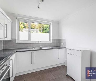 Clifton Close, Swanage, BH19 - Photo 2