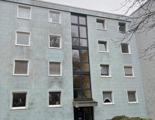 Sanierte 3 Zimmer Wohnung Niederursel mit neuem Bad - Foto 1