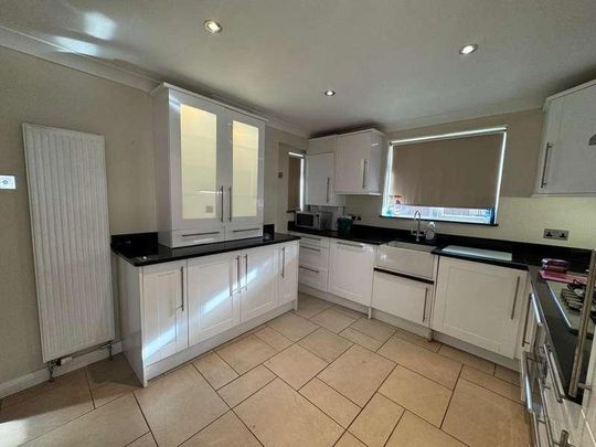 Central Road, Wembley, HA0 - Photo 1