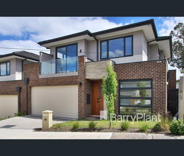 22 Devon Drive, Doncaster East, Vic 3109 - Photo 1