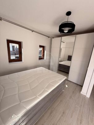 Inchiriere casa duplex zona premium Eroilor - Fotografie 1