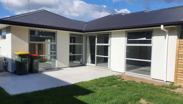 Brand New Two Bedroom Unit - Photo 1