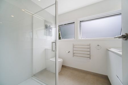 Stylish Epsom Living with Private Backyard - Photo 5