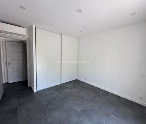 Location Appartement 2 pièces 50 m2 à Ajaccio - Photo 3