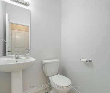 Property For Lease | X9249930 - Photo 5