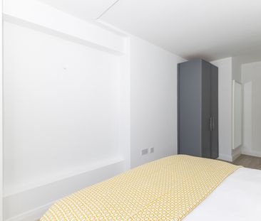 The Millennium Tower, Charlotte Quay Dock, Grand Canal Dock, Dublin... - Photo 5