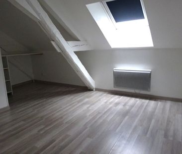 Location Appartement 4 pièces 77m² GUEUGNON 71130 - Photo 6