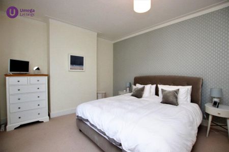 3 bedroom apartment to rent - Photo 5