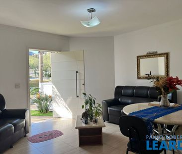 Casa Em Condomínio - Foto 1