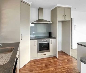 TINWALD, THREE BEDROOMS, LOW MAINTENANCE - Photo 4