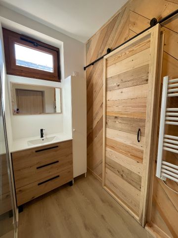 Apartment - Photo 2