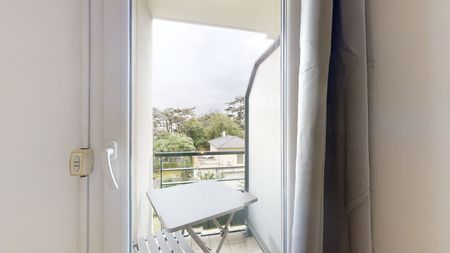 Villeurbanne Réguillon — Chambre Privée 4 - Photo 2