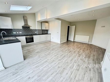 3 bedroom terraced house to rent - Photo 5