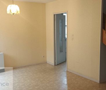 Location appartement 3 pièces 75 m² à Coupiac (12550) - Photo 5