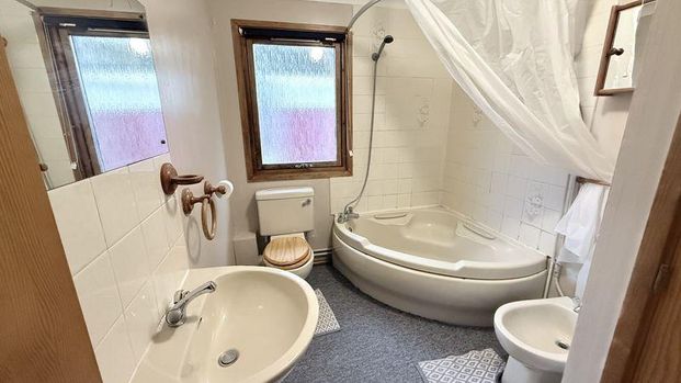 1 bedroom bungalow to rent - Photo 1