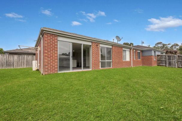 “Large 4 Bedroom Home with Spacious Rear Yard” - Photo 1