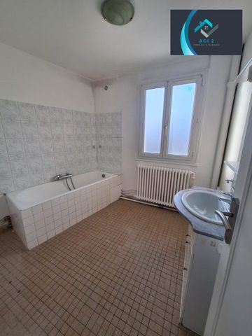 Appartement T4 en centre ville avec balcon - Photo 4