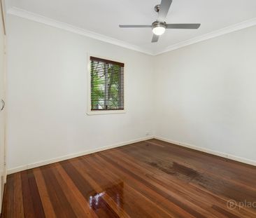 64 Illidge Street, Coorparoo QLD 4151 - House For Rent | Domain - Photo 5