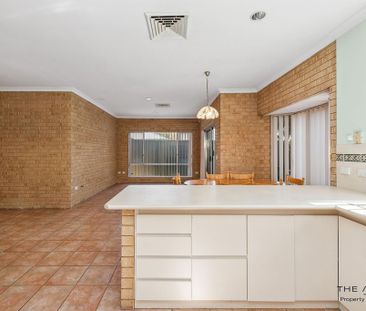 Welcome to 15 Clydesdale Street, Alfred Cove! - Photo 2