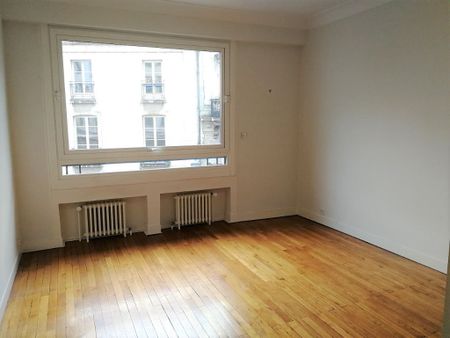 A Louer - Nantes Hyper Centre - Bel Appartement 3 Pièces De 83.63 M² - Photo 5