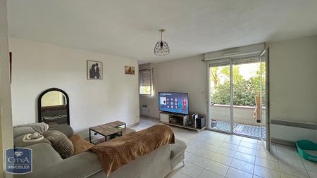Location Appartement 3 pièces 54m² AUCH 32000 - Photo 2
