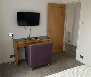 2 bedroom apartment to rent - Photo 6