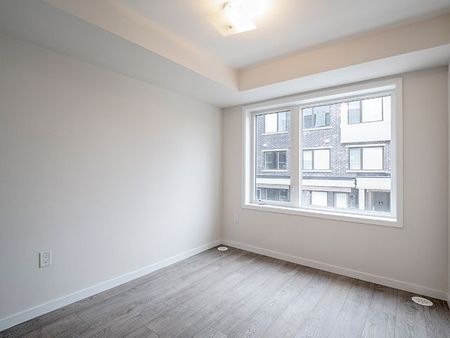 For Lease - 300 Alex Gardner Circle Unit# 61, Aurora, Ontario - Photo 3