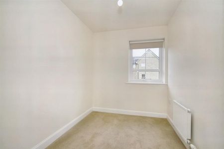 3 bedroom detached house to rent - Photo 5