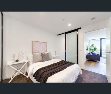 Parkside Beauty!! Please note:- Lease - 6 months Only - Photo 2