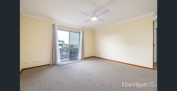 Prime Windsor Location - Available Now! - Photo 1