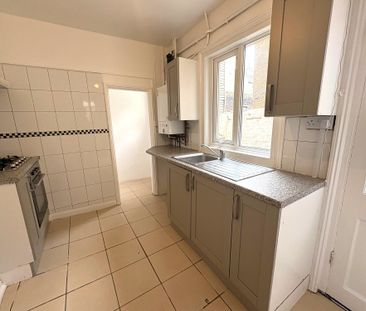 3 bed terraced house to rent in Lower South Road, St. Leonards-On-S... - Photo 4
