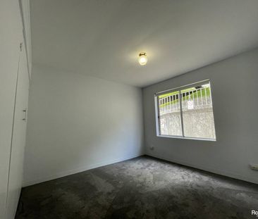 Newly Updated 1 Bedroom Unit - Photo 3