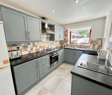 1 bedroom Flat To Let - Photo 4