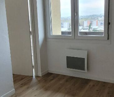 A louer Appartement F3 avec balcon, cave et parking, refait à neuf ! - Photo 1