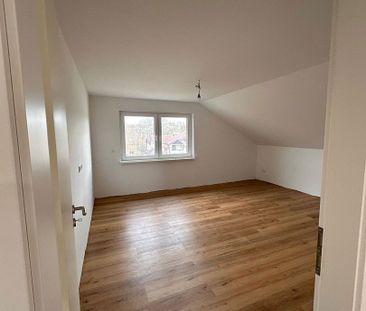 Pronájem bytu 2+kk • 80 m² bez realitky, Bádensko-Württembersko - Photo 1