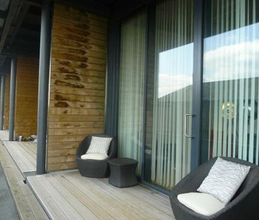 2 bedroom flat to rent - Photo 3