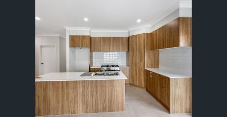 Brand New Modern Family Home - Photo 4